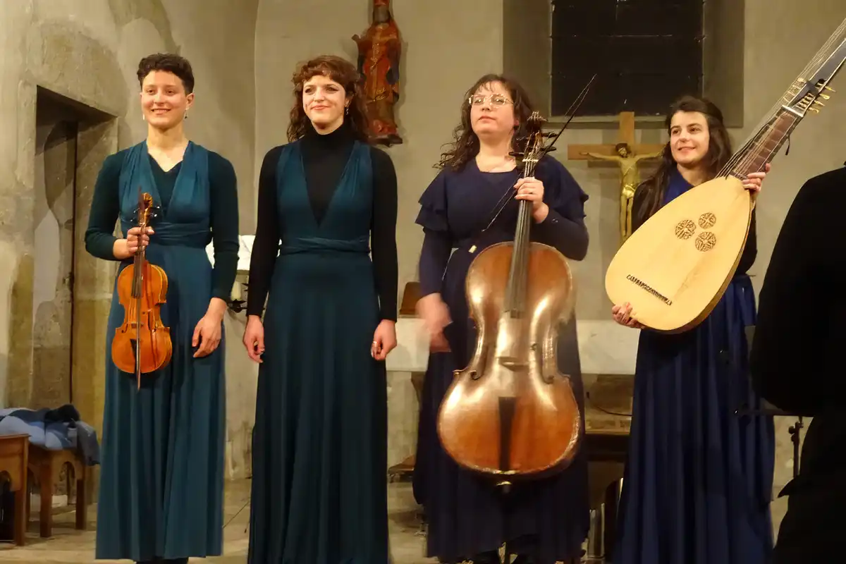 Ensemble Camera Aquilegia après le concert baroque à l’église de Chapeiry