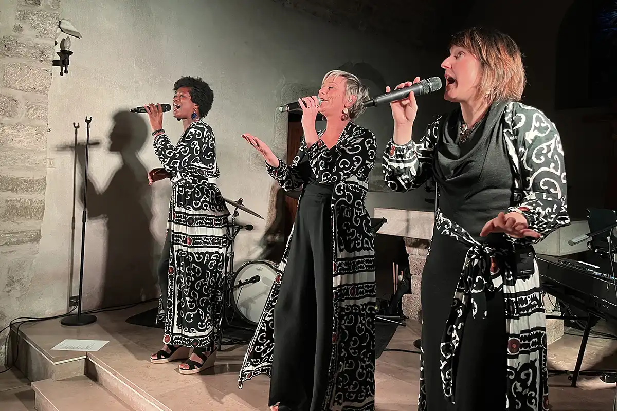 Ananda Gospel concert église Chapeiry chanteuses